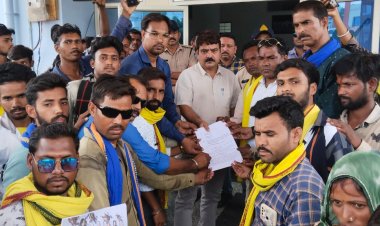 जयस, भीम आर्मी ओर आजाद समाज पार्टी ने सौंपा एसडीएम को ज्ञापन