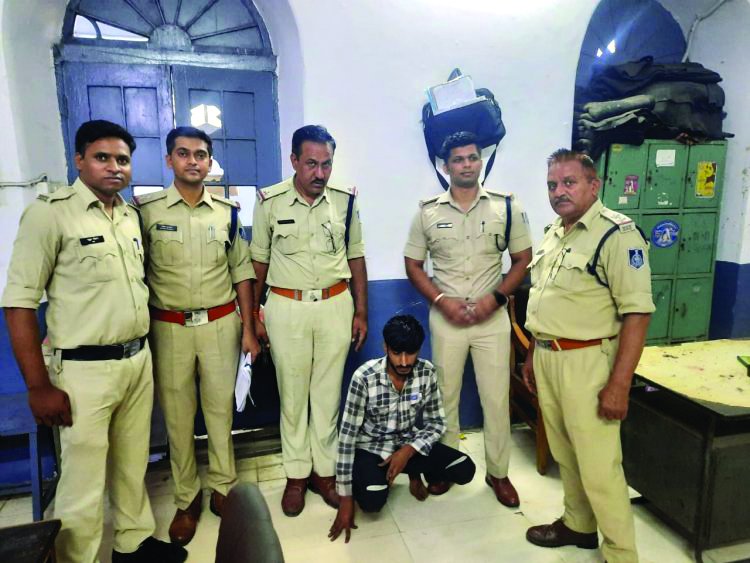 डोडाचुरा की तस्करी करने वाला युवक गिरफ्तार