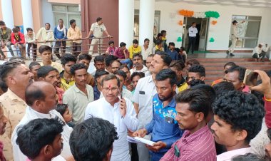 कागजों में काम दिखा डकार ली लाखों की राशि