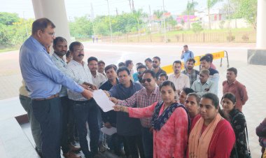 सोमवार से पटवारी आनलाईन काम से विरत रहेंगे, दिया ज्ञापन