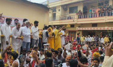 धराड़ में निकली महाकाल की शाही सवारी, भोले की शाही सवारी का मुस्लिम समाज ने भी किया स्वागत