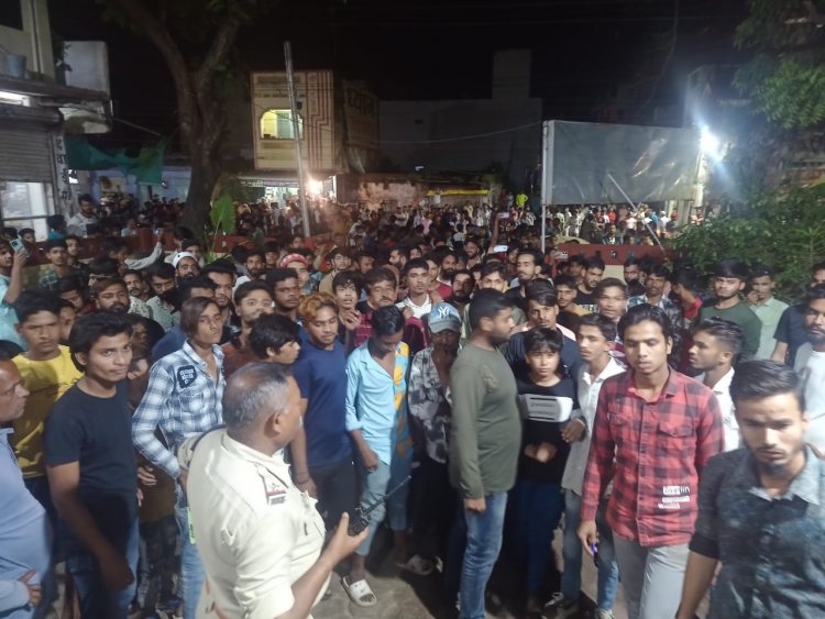 विवादित पोस्ट को लेकर रतलाम में हंगामा, 3 घंटे तक मुस्लिम समाज ने किया चौकी का घेराव