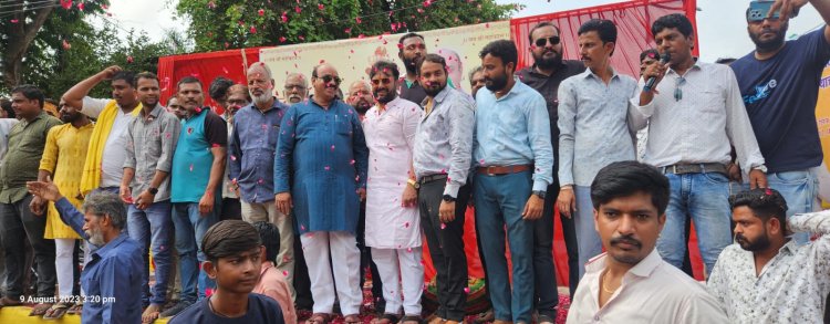 आदिवासी समाज की रैली का किया स्वागत