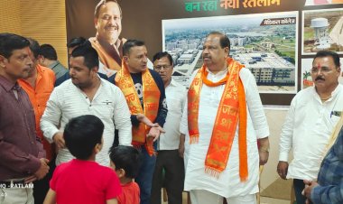 अटल सेना ने विधायक कश्यप को समर्थन पत्र सोपा