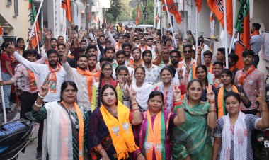 भाजपा प्रत्याशी काश्यप ने वार्ड क्रमांक 30 और 31 में किया जनसंपर्क