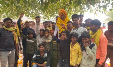 रतलाम ग्रामीण की जनता त्रस्त, गांव-गांव में मिल रही समस्याएं -जनसंपर्क के दौरान डॉ.ओहरी बोले-विकास के नाम पर लोगों के साथ छलावा हुआ