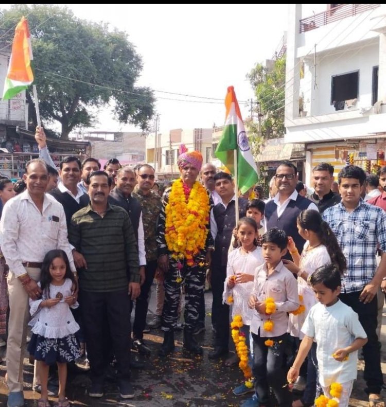 सेना से सेवानिवृत होकर लौटे प्रजापत का नामली में हुआ स्वागत-सम्मान