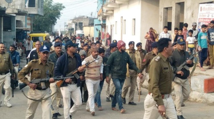 -शेरपुर मर्डर केस: अब तक पांच आरोपी पकड़ाए दो और की तलाश, दोनो करणी सेना प्रमुख की मौजूदगी में मृतक धारा सिंह का अंतिम संस्कार हुआ