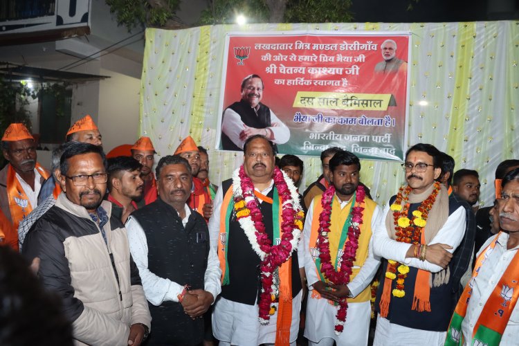 वार्ड 31 के उपचुनाव में कैबिनेट मंत्री काश्यप ने ली नुक्कड़ सभाएं -मतदाताओं से कहा-जैसे मोदी जी के मन में एमपी, वैसे मेरे मन में भी वार्ड 31 की जनता