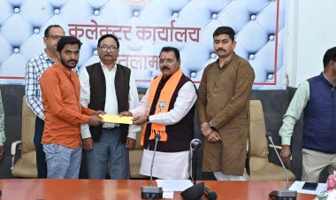 स्वरोजगार मेले में जिले के 8 हजार से ज्यादा हितग्राहियों को मिला लाभ -प्रधानमंत्री मुद्रा ऋण, रोजगार सृजन, मुख्यमंत्री उद्यम क्रांति योजना आदि के हितग्राही हुए लाभांवित