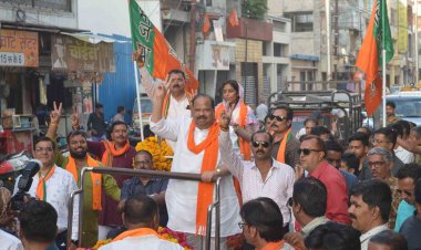 मंत्री काश्यप के साथ भाजपा प्रत्याशी ने किया जनसंपर्क, रतलाम से आशीर्वाद मांगा