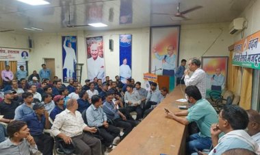 डीजल शेड रतलाम के कर्मचारियों में आक्रोश,मांगे पूरी नहीं हुई तो मजदूर संघ बैठेंगे भूख हड़ताल पर