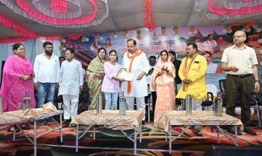 मंत्री काश्यप ने जल संरक्षण के लिए व्यापक जन सहभागिता पर दिया जोर -रतलाम में जल गंगा संवर्धन अभियान के समापन समारोह में प्रदेश के मंत्री ने गिरते जलस्तर पर जताई चिंता, बोले-भूमिगत जलभंडारों को पुन: भरना होगा