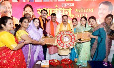 भाजपा ने मनाया रक्षाबंधन महोत्सव - बहनों के हर काम के लिए यह भाई हमेशा तैयार रहेगा- प्रदीप उपाध्याय विकसित मध्य प्रदेश मे महिलाओ का  बहुत बड़ा योगदान - नागर सिंह