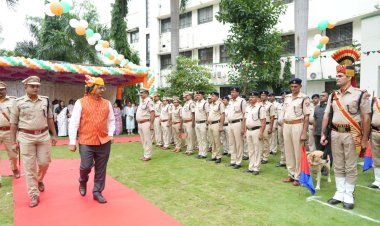 हर्षोल्‍लास के साथ मनाया गया रतलाम मंडल पर 78वां स्‍वतंत्रता दिवस