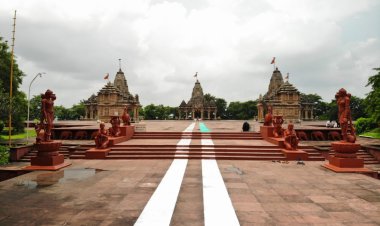 श्री कृष्ण जन्माष्टमी महोत्सव:मांगल्य मंदिर में पहली बार 300 फीट लंबे झूले में झूलेंगे भगवान श्रीकृष्ण,
