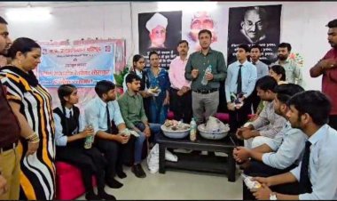 सिंगल युज प्लास्टिक ईको ब्रिक्स निर्माण का प्रशिक्षण दिया, स्वच्छता की शपथ दिलाई -मध्यप्रदेश जन अभियान परिषद ने आयोजित किया प्रशिक्षण