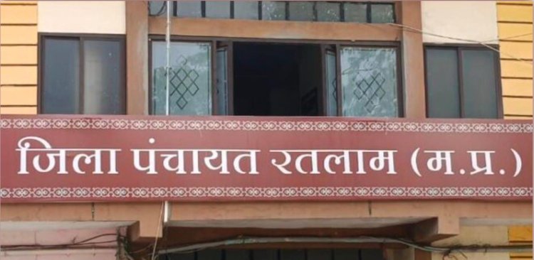 ग्राम पंचायतों में लापरवाही बरतने वाले दो सचिव सस्पेंड: निर्माण राशि डकार ली नहीं कराया