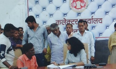 ग्राम पंचायत में हुए भ्रष्टाचार की शिकायत हुई जनसुनवाई में,  अधिकारियो ने दिया जांच का आश्वासन