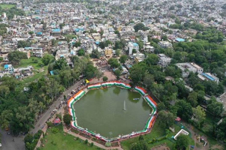 रतलाम की 55 लोकेशन पर गाइडलाइन के दाम बढ़ाने की तैयारी -जिला मुल्यांकन समिति ने गाइडलाइन में वृद्घि का प्रस्ताव मंजूरी के लिए भेजा, शहर में फिर बढेंगे प्रापर्टी के दाम