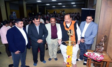 प्लास्टिक वेस्ट का प्रबंधन नही किया तो आने वाले वर्षो में बढ़ेगी परेशानी -मंत्री काश्यप ने प्लास्टिक उत्पादकों को चेताया, प्लास्टिक वेस्ट के प्रबंधन की चिंता करें