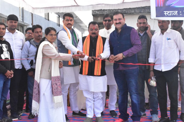 आयुष ग्राम में अंतरमहाविद्यालयीन खेल प्रतियोगिता का हुआ शुभारंभ, भाजपा जिलाध्यक्ष प्रदीप उपाध्याय, भाजयुमो अध्यक्ष विप्लव जैन रहे उपस्थित