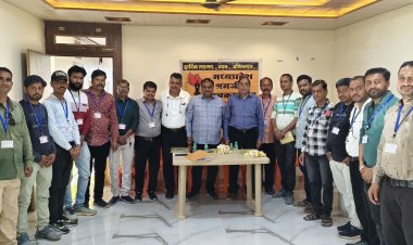 फर्जी पत्रकारों के कारण पत्रकारिता के दामन पर लग रहा दाग-जोशी -श्रमजीवी पत्रकार संघ का सदस्यता कार्ड वितरण समारोह आयोजित, ग्रामीण पत्रकारों ने भी रखी अपनी बात