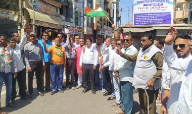 मंत्री प्रहलाद पटेल के बयान पर प्रदेश की राजनीति में उबाल, शहर से लेंकर गांव तक में पुतला दहन, कांग्रेसियों ने जमकर कोसा  भिखारी वाले बयान पर कांग्रेसियो ने फूंका मंत्री प्रहलाद पटेल का पुतला