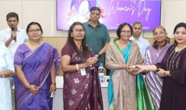 इप्का लेबोरेटरी में मनाया महिला दिवस, जोशी का सम्मान