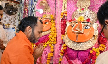 30 को त्रिवेणी तट पर होगा डोंगरे महाराज की प्रतिमा का अनावरण, आज कलश यात्रा के साथ शुरू हो रही भागवत कथा