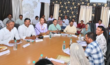 जिला पंचायत सामान्य सभा की बैठक में पांचवे वित्त की कार्ययोजना को सर्वानुमति से पारित किया, विकास योजना में संशोधन को मंजूरी