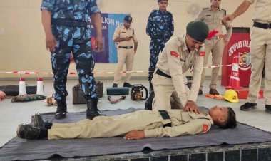 एनसीसी कैडेट्स को सीखाए आपदा प्रबंधन के तरीके -  एकलव्य आदर्श आवासीय विद्यालय सैलाना में वार्षिक  प्रशिक्षण शिविर जारी