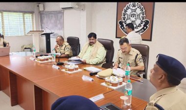 आईजी ने कहा...थाना प्रभारी क्षेत्र में घुमे और संदिग्ध तत्वों पर कार्रवाई करे