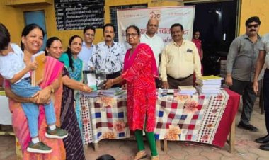 शिक्षा सामग्री पाकर खिले बच्चों के चेहरे, जैन सोशल ग्रुप रतलाम ग्रेटर ने की सेवा गतिविधियां