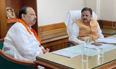 रतलाम मेडिकल कॉलेज अस्पताल के लिये सीटी स्कैन और एम.आर.आई. मशीन स्वीकृत, एमएसएमई मंत्री चेतन्य काश्यप के आग्रह पर उपमुख्यमंत्री एवं लोक स्वास्थ्य, चिकित्सा शिक्षा मंत्री ने मशीनें लगाने के दिये निर्देश