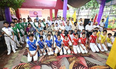 टे्रफिक टीआई बच्चों से बोली...जो चीज है बुरी, उससे बनाकर रखो दूरी -गुरु तेग बहादुर स्कूल में छात्र परिषद का शपथ ग्रहण समारोह आयोजित हुआ