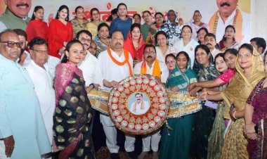 भाजपा का रक्षाबंधन महोत्सव, बहनों ने जिलाध्यक्ष को राखी बांधकर लिया रक्षा का वचन,भारतीय संस्कृति त्योहारों से समृद्ध : काश्यप