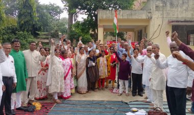 प्रोग्रेसिव पेन्शनर्स ने आज़ादी का 79 वां स्वतंत्रता दिवस पर तिरंगा परचम फहराया,  पेंशनर्स ने पर्यावरण-स्वच्छता के संरक्षण एवं संवर्धन की ली शपथ