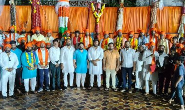 छडी़ निशान का हुआ सामुहिक पूजन, अम्बर परिवार जवाहर व्यायाम शाला परिवार ने  23 छडी़ निशाना का किया विधिवत  पूजन