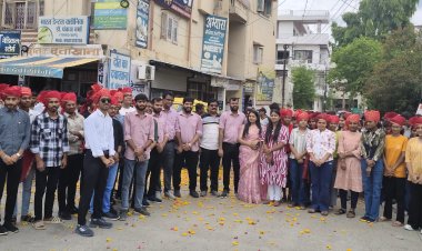 अभ्यास के विद्यार्थियों ने NEET-2025 में किया कमाल :  अभ्यास इंस्टीटयूट के 30 विद्यार्थियों का एमबीबीएस के लिए चयन, संस्थान ने इतिहास रचा, रतलाम समेत कई मेडिकल कालेज में डाक्टर बनेंगे रतलाम से निकले विद्यार्थी