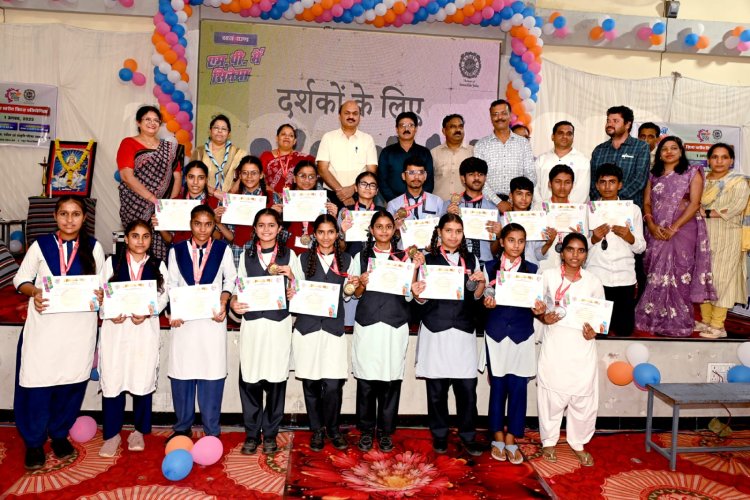 लगन से की गई मेहनत के निश्चित तौर पर अच्छे परिणाम प्राप्त होते हैं-कलेक्टर मध्य प्रदेश पर्यटन क्विज प्रतियोगिता 2025 का आयोजन हुआ संपन्न