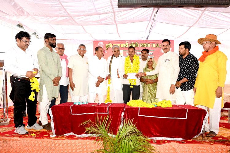 जिले के 177820 किसानों को मिली 35 करोड़ 56 लाख 40 हजार की  राशि, किसान सम्मन निधि की 20वी किस्त जारी