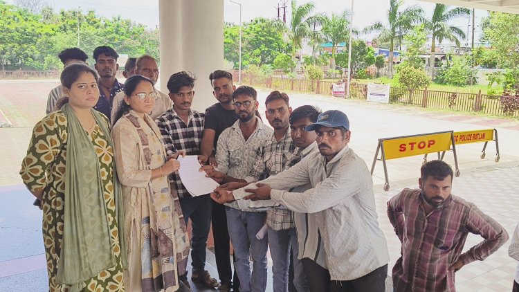 ग्रामीणों ने सरपंच पर लगाए भ्रष्टाचार के आरोप, कलेक्टर को शिकायत, माण्डवी सरपंच से दो साल बाद भी नही वसूल सके रिकवरी की राशि