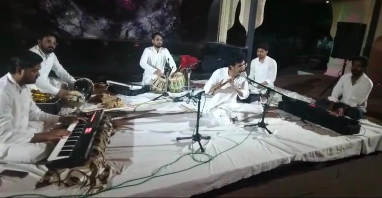 गुलाब चक्कर में ताजा हुई रियासतकालीन संगीत की याद, वाद्ययंत्रों की म्यूजिकल प्रस्तुति से सुरमई  हुई शाम,  दादा अब्दुल शकूर के वंशजों ने मिलाया सुर से ताल, राजा सज्जनसिंह की संगीत सभा में क्लारनेट बजाया करते थे मास्टर अब्दुल शकूर