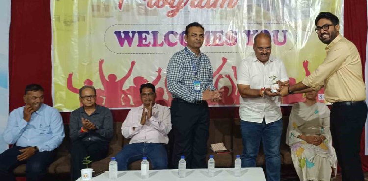 श्री योगींद्र सागर कालेज में नव प्रवेशित विद्यार्थियों का दीक्षारंभ आयोजित , अतिथियों ने कहा-किताबी ज्ञान से ज्यादा वास्तविक ज्ञान को महत्व दे विद्यार्थी, परिसर में 100 पौधे भी लगाए