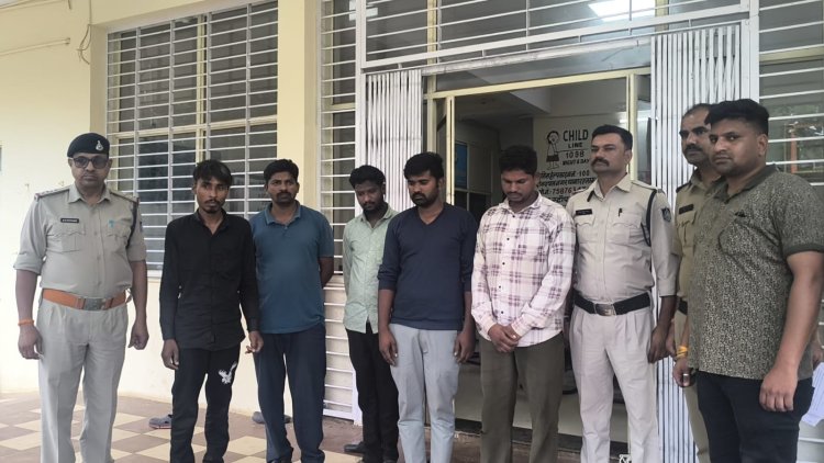 पवन चक्की से केबल चोरी करने वाली गैंग पकड़ाई, 11 लाख से अधिक की चोरी गई सामग्री जब्त, डीडी नगर और औद्योगिक क्षेत्र थाने की संयुक्त कार्रवाई