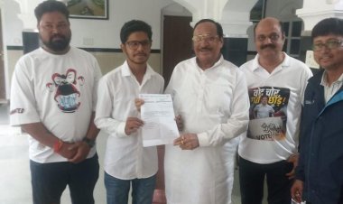 आर्यन सेन बने ला कॉलेज nsui अध्यक्ष, पूर्व सांसद कांतिलाल भूरिया ने सौंपा नियुक्ति पत्र