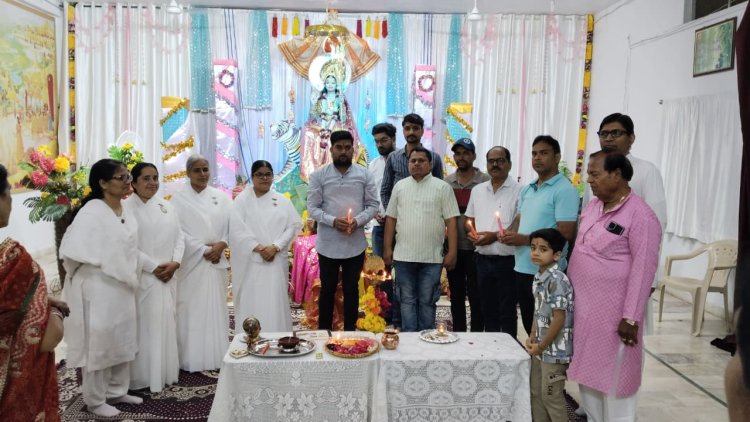 रतलाम: ब्रह्माकुमारीज़ में चैतन्य देवियों की झांकी, साक्षात दर्शन कर भाव-विभोर हुए श्रद्धालु 