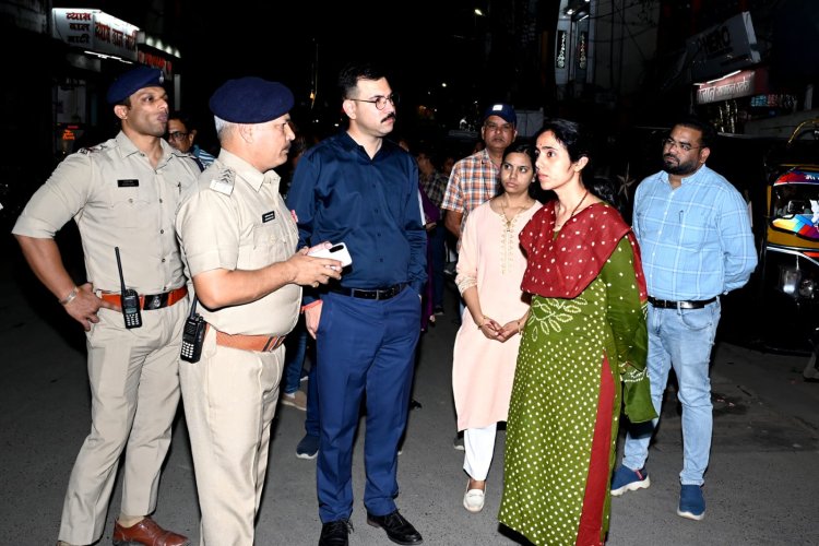 दीपावली से पहले शहर का यातायात सुधारने सडक़ पर उतरे कलेक्टर-एसपी -सडक़ किनारे अतिक्रमण हटेगा, गलत पार्किंग वालों पर भी होगी कार्रवाई