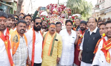 धर्म संस्कृति और पर्व का जीवन में विशेष महत्व - कैबिनेट मंत्री चेतन्य काश्यप महाशिवरात्रि पर शिव भक्ति के विभिन्न आयोजनों में हुए शामिल